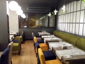 La Cena, restaurant italian traditional pe Maria Rosetti, la Parcul IL Caragiale