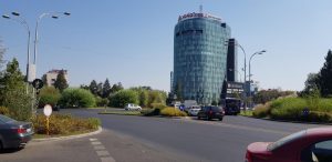 Piata Charles de Gaulle, cu restaurantele Quattro Stagioni si La Samuelle