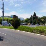 Piata Charles de Gaulle in partea dinspre Poesia si terasa City Grill