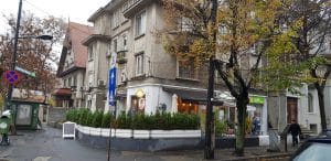 Piata Dorobantilor pe partea cu strada Andrei Muresanu si parculetul