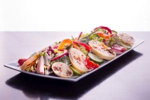 Salata de calamar umplut cu cocktail dressing