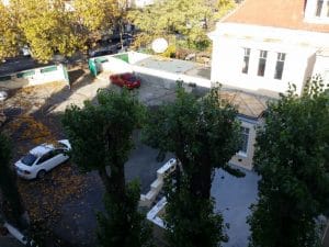 Strada Paris din Bucuresti, spre Piata Dorobantilor, in zona restaurantului Maize