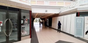 World Trade Center Bucuresti, cu restaurantele Zona si La Galette