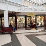 World Trade Center Bucuresti, cu restaurantele Zona si La Galette