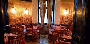 Zarand, restaurant traditional romanesc la Piata Operei din Bucuresti