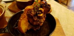 Zarand, restaurant traditional romanesc la Piata Operei din Bucuresti