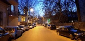 Biserica Precupetii Vechi, cu Trattoria Amore, Templul Soarelui si Moudys Kitchen in jur