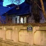 Biserica Precupetii Vechi, cu Trattoria Amore, Templul Soarelui si Moudys Kitchen in jur