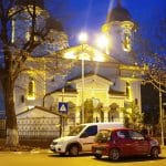 Biserica Precupetii Vechi, cu Trattoria Amore, Templul Soarelui si Moudys Kitchen in jur