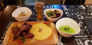 Bistro Hoinar - Mobra Shop, restaurant pentru motociclisti in Strada Paris