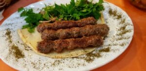 Coin Vert, restaurant libanez traditional pe strada Sandu Aldea in Bucuresti