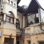 Curtea restaurantului italienesc Belli Siciliani din strada Matasari in Bucuresti