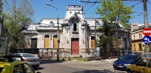 Dianei si Jean Louis Calderon, cu multe restaurante si cafenele