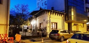 Gradina Moudys Kitchen, restaurant cu specific oriental - sirian, turcesc si armean