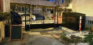 Gradina Moudys Kitchen, restaurant cu specific oriental - sirian, turcesc si armean