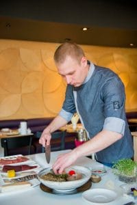 Interviu Restocracy cu Chef Vova de la restaurantul Yoshi Sushi & Teppanyaki