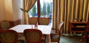 Majestic, restaurantul hotelului Ramada Majestic din Calea Victoriei