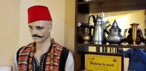 Naser 3, restaurant cu specific oriental arabesc in strada Matasari