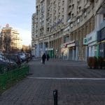 Piata Victoriei din Bucuresti, cu cafeneaua Meron