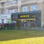 Piata Victoriei din Bucuresti, cu cafeneaua Meron