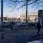 Piata Victoriei din Bucuresti, cu cafeneaua Meron