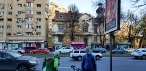 Piata Victoriei si Lascar Catargiu, cu Trattoria Buongiorno si High Life Bistro