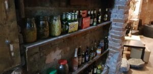 Pivnita restaurantului italienesc Belli Siciliani din strada Matasari in Bucuresti