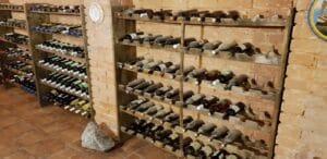 Pivnita restaurantului italienesc Belli Siciliani din strada Matasari in Bucuresti