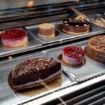 Puro & Bio - Gelato Frutta, cofetarie cafenea boema in Ion Campineanu