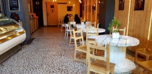 Puro & Bio - Gelato Frutta, cofetarie cafenea boema in Ion Campineanu