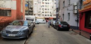 Soseaua Mihai Bravu cu imprejurimile restaurantului Peking Duck