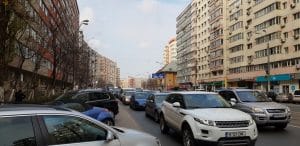 Soseaua Mihai Bravu cu imprejurimile restaurantului Peking Duck