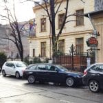 Strada Jean Louis Calderon, cu Trattoria Zucca si restaurantul Mesogios