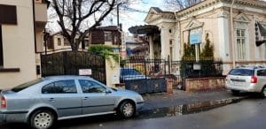 Strada Jean Louis Calderon, cu Trattoria Zucca si restaurantul Mesogios