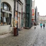 Strada Lipscani din Bucuresti, cu The Ace si alte restaurante