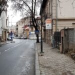 Strada Mihail Eminescu, la intersectia cu Viitorului, cu restaurantul Blue Margarita