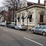 Strada Paris cu Bistro Hoinar - Mobra Shop, la Piata Victoriei in Bucuresti