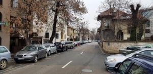 Strada Paris cu Bistro Hoinar - Mobra Shop, la Piata Victoriei in Bucuresti