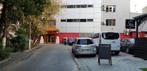 Strada Vaselor, cu restaurantele Sky Bistro si Peking Duck