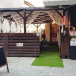 Strada Vaselor, cu restaurantele Sky Bistro si Peking Duck