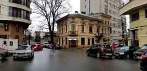 Strazile Maria Rosetti, Toamnei si Popa Petre, cu restaurantele Sara si Nicoresti