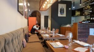 SushiRoom, restaurant de sushi si bucatarie orientala