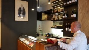 SushiRoom, restaurant de sushi si bucatarie orientala