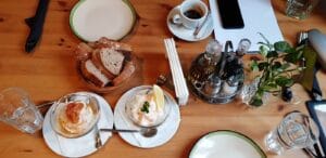 Therapy Bistro, cafenea boema la Moxa in Bucuresti