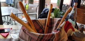 Trattoria Il Mulino, restaurant cu bucatarie traditionala italiana langa Manastirea Radu Voda