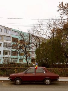 Adrian Pascu Tulbure calatorind inapoi in timp cu Dacia