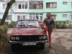 Adrian Pascu Tulbure calatorind inapoi in timp cu Dacia