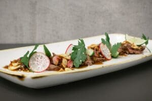 Chevrette Cheesecake la restaurantul AV8 din Piata Victoriei