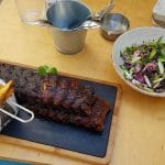 Burger Van Home, bistrou de coaste, salate si hamburgeri la Piata Rosetti