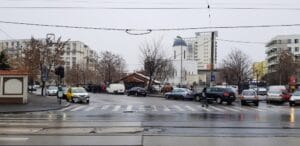 Calea Dudesti pe la restaurantul libanez Karamna